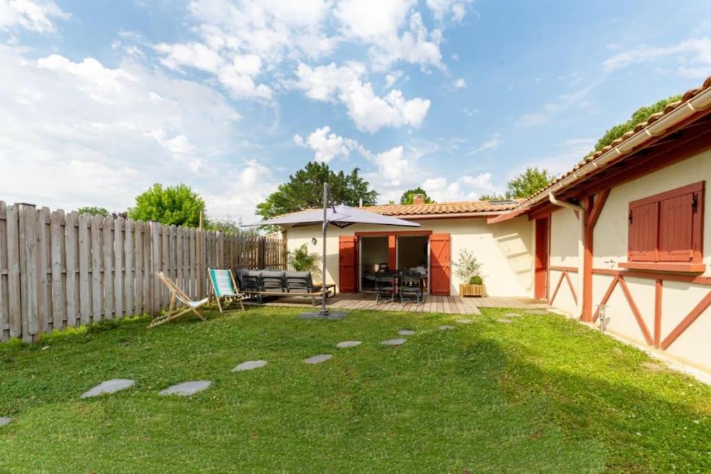 Maison Esprit Des Lois La Brede Bagian luar foto